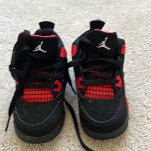 Jordan 4